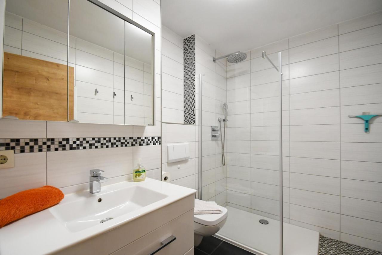 Ferienwohnung Weitblick Mit Logia Lobbe Exterior photo